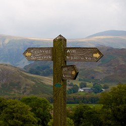 wooden sign post (image: Reuben Hustler on Unsplash)